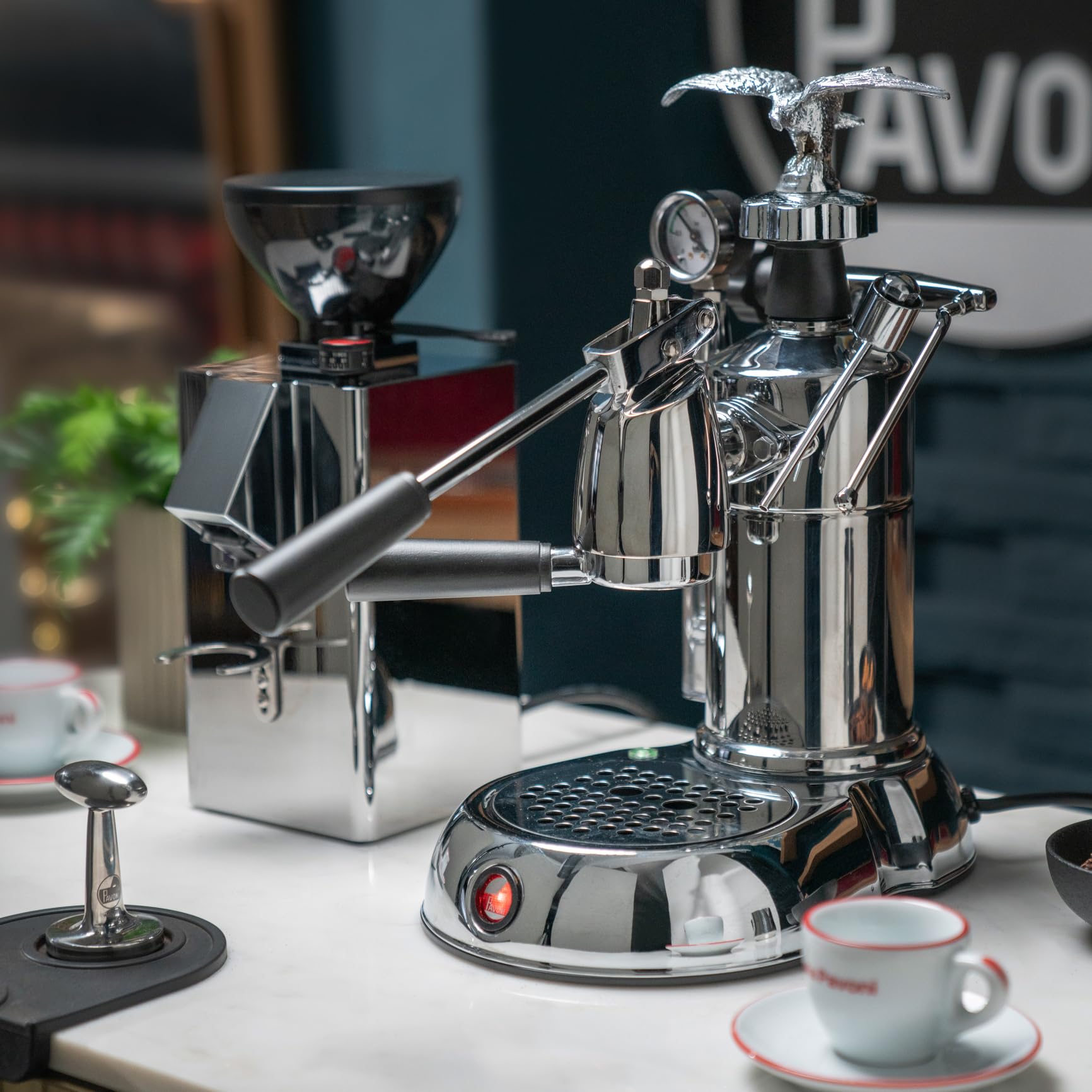 la-pavoni-milano-lplmln01eu-macchina-espresso-a-leva-1-6-l-ottone-cromato image 6