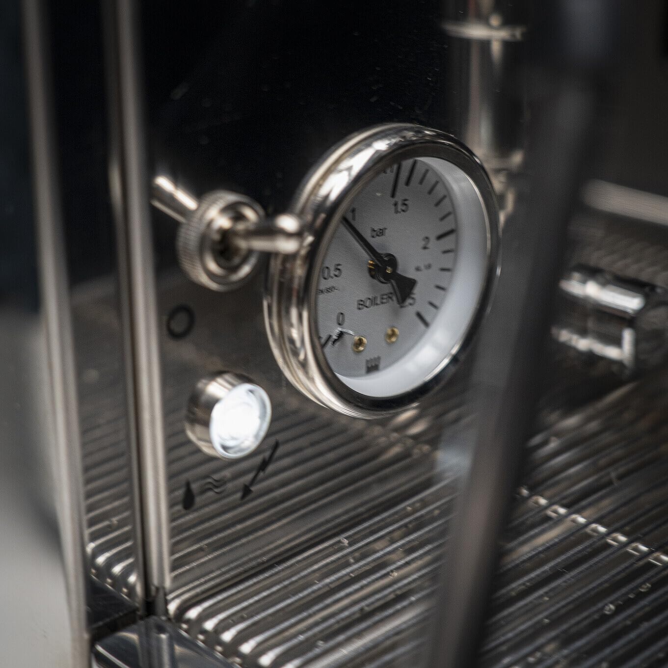 la-pavoni-new-cellini-evolution-lpscvs01eu-macchina-espresso-acciaio-inox image 4